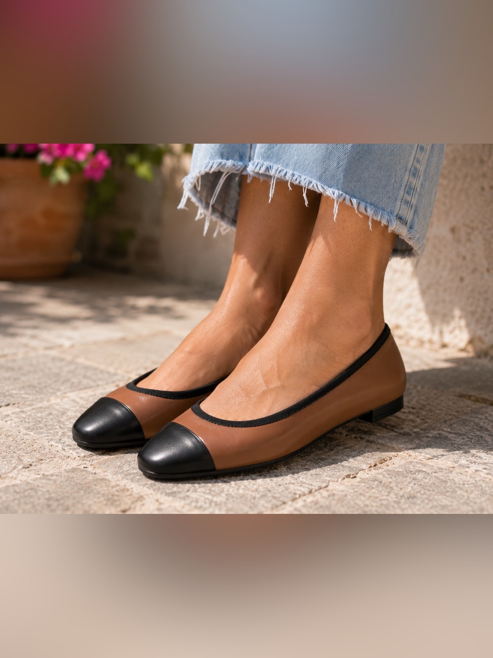 NEW‎ Nine West Women's Ollin Brown and Black Flats 9